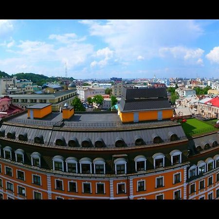 Kyiv Historycal Center Of The City Close To The St Andrews Church Kültér fotó